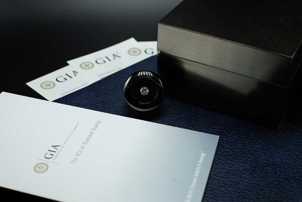 A GIA diamond grading report